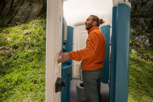 Best Porta potty delivery and setup  in Jamestown, OH
